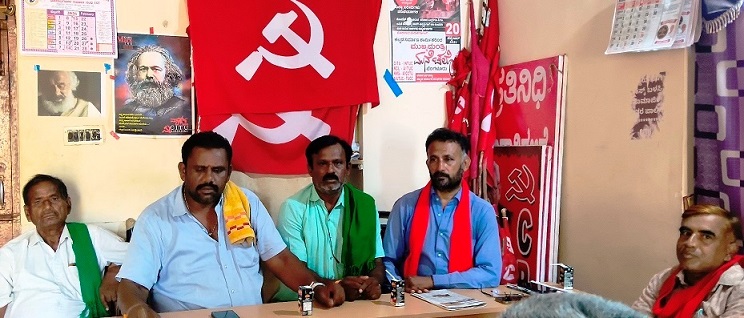 ಮಾವು ಬೆಂಬಲ ಬೆಲೆ ನಿಧಾನ,ಹೋರಾಟಕ್ಕೆ ಸಜ್ಜಾಗುತ್ತಿರುವ ರೈತರು!