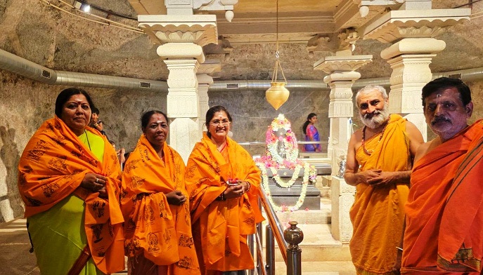 ಚಿಂತಾಮಣಿ ಕೈಲಾಸಗಿರಿ ದೇವಾಲಯ ಸಂದರ್ಶಿಸಿದ ಕರ್ನಾಟಕ ಮಹಿಳಾ ಶಾಸಕಿಯರು!